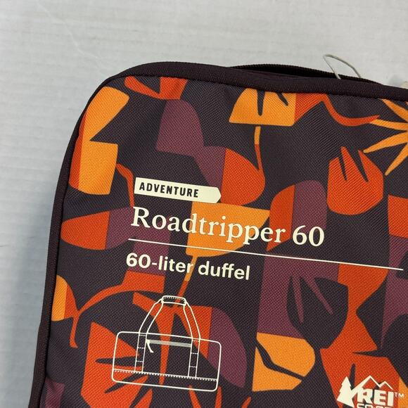 REI Co-op Roadtripper 60 Liter Duffel Bag Adventure Travel Sol Geo Raisin NEW - Picture 3 of 9